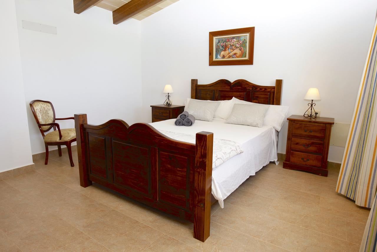 Quality Villa Sa Tapia 波勒瑞斯 外观 照片